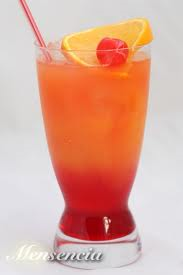 Cóctel Tequila Sunrise